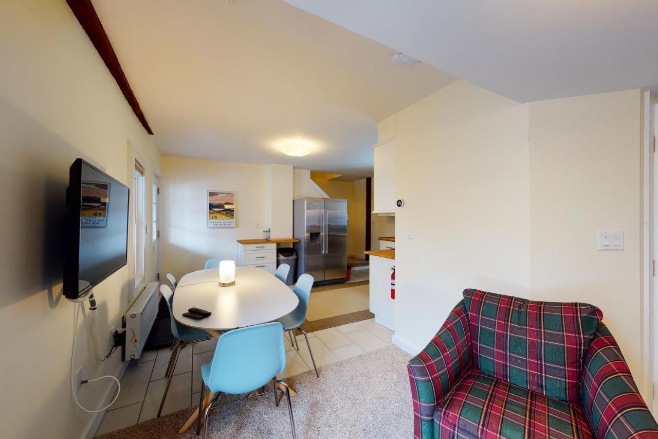 Pleasant Condos ラッドロー エクステリア 写真