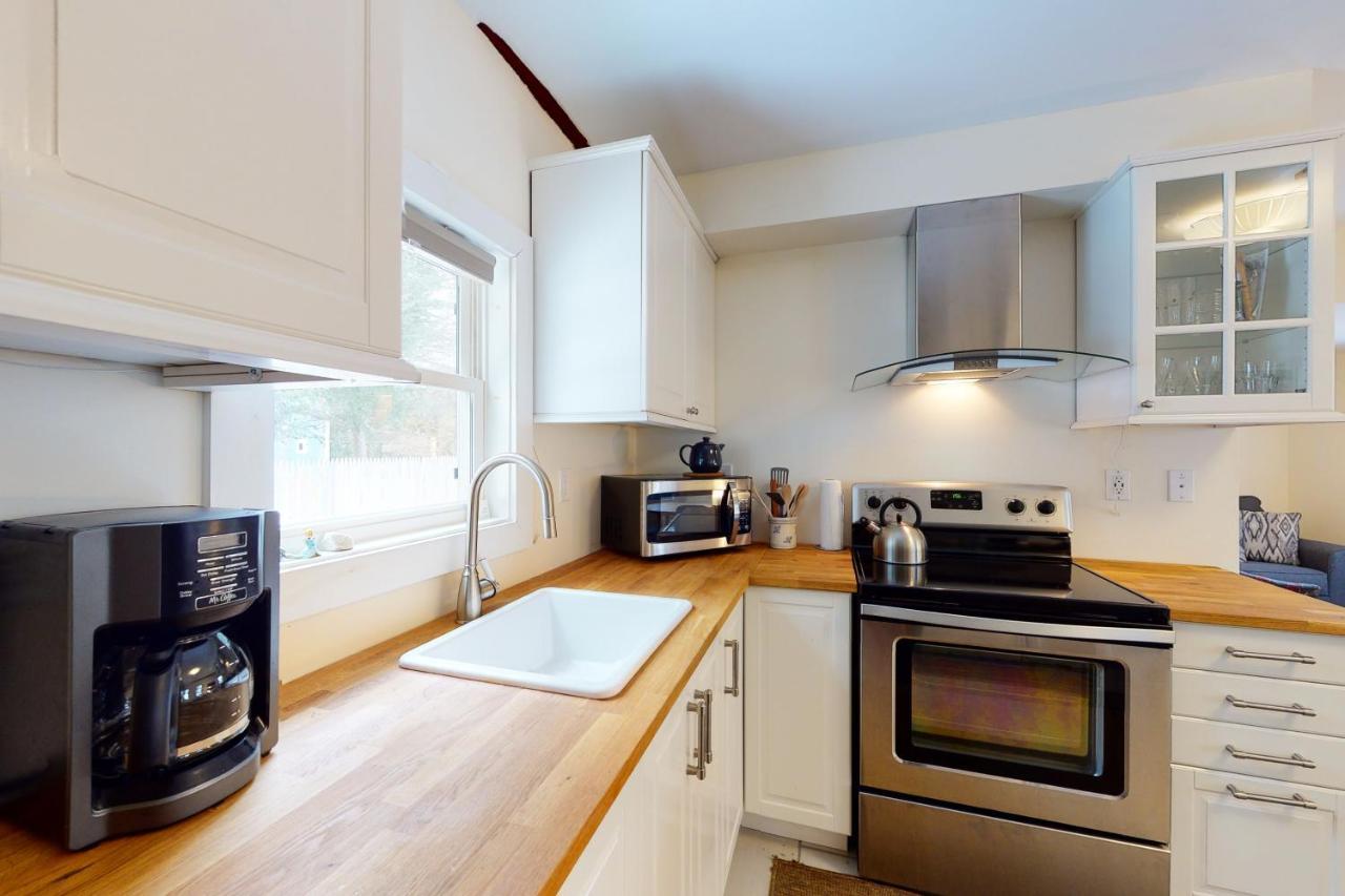 Pleasant Condos ラッドロー エクステリア 写真
