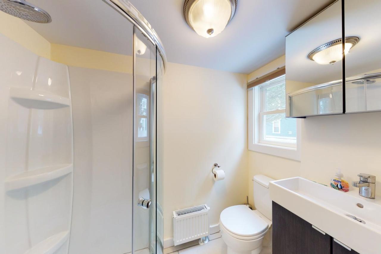 Pleasant Condos ラッドロー エクステリア 写真