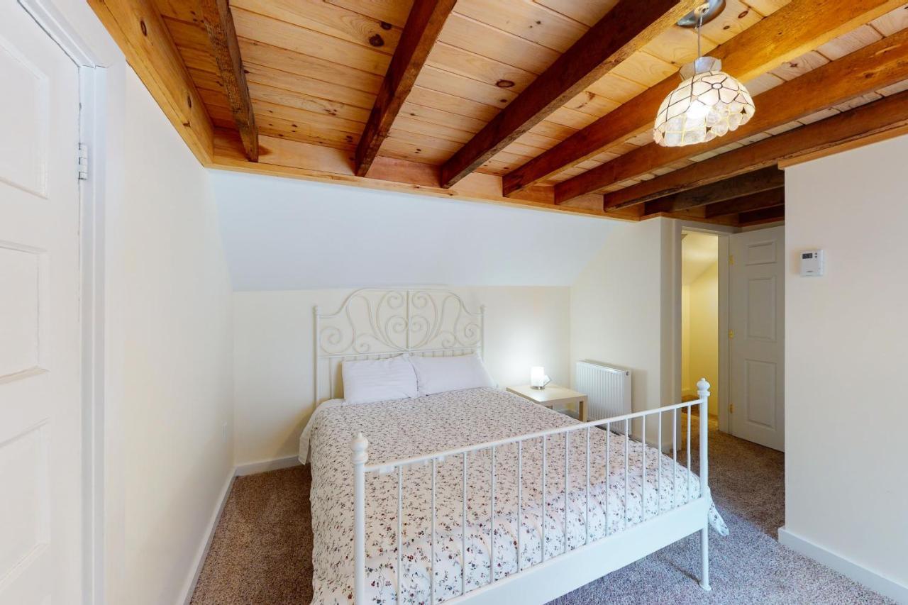 Pleasant Condos ラッドロー エクステリア 写真